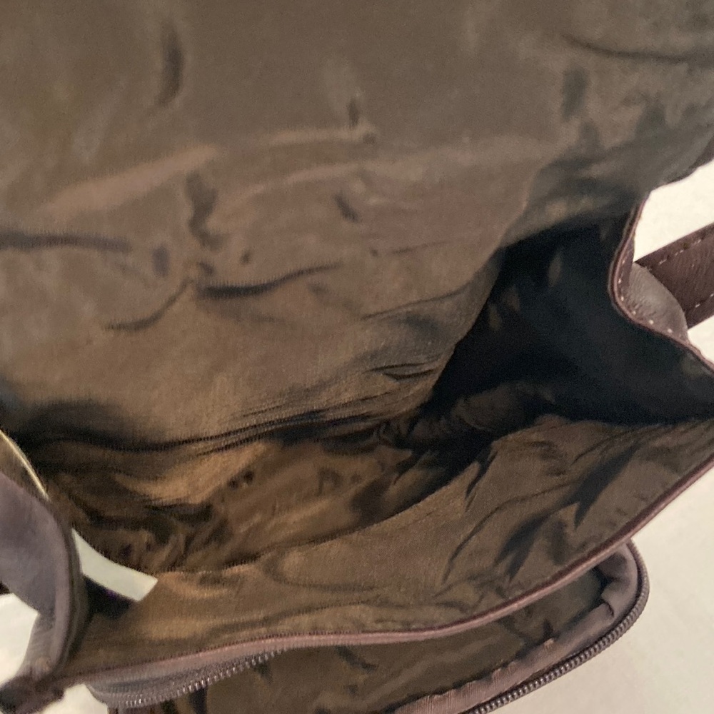 Romag Crossbody Brown buttery Leather Bag - Picture 9 of 17